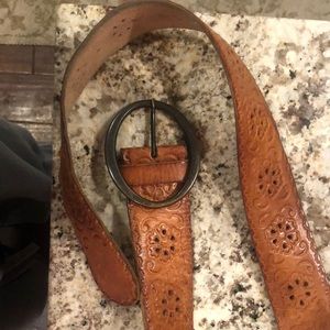 American eagle leather belt